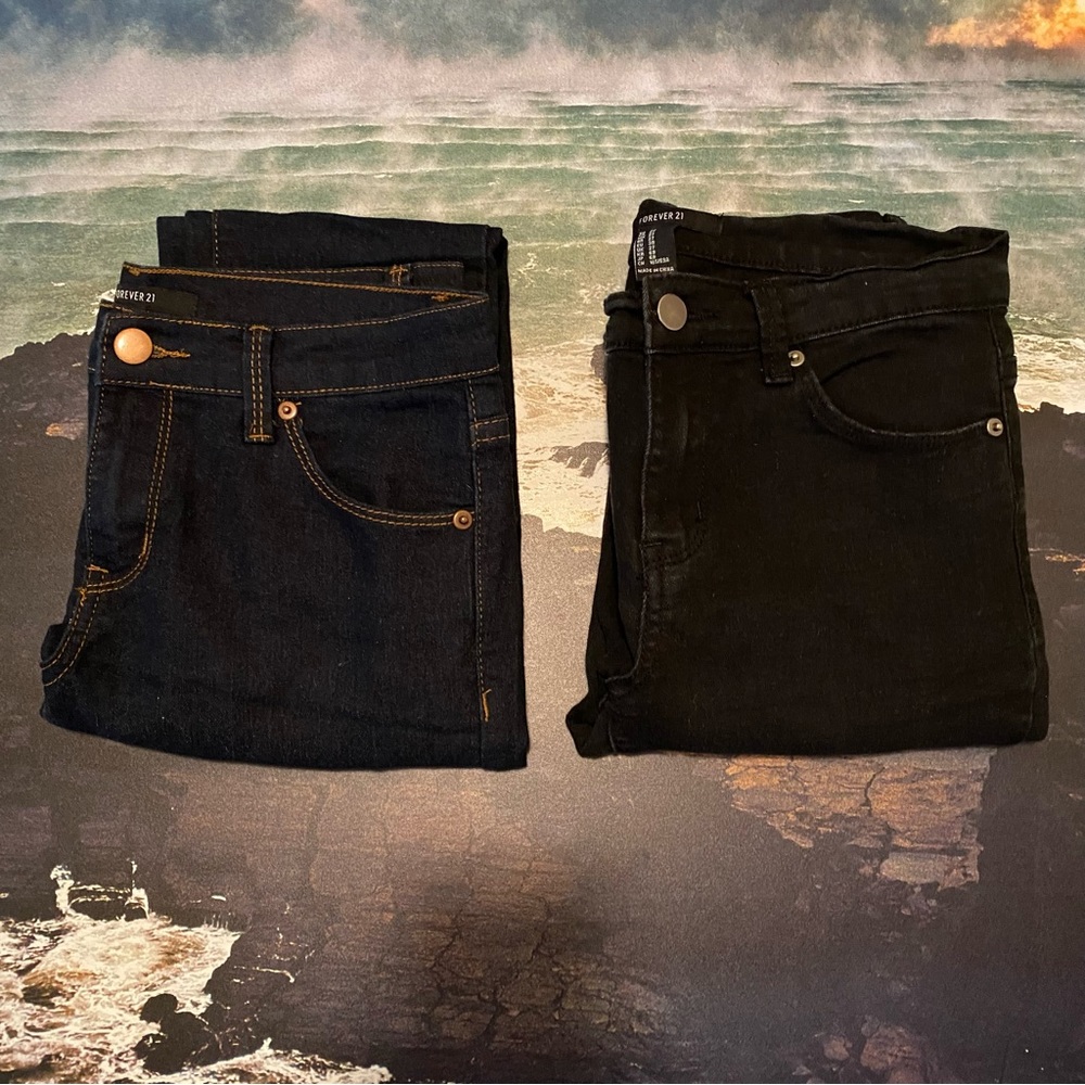 Bundle of Two Forever 21 Jeans